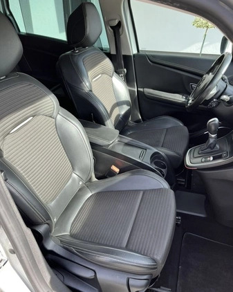 Renault Grand Scenic cena 59500 przebieg: 178000, rok produkcji 2017 z Kołobrzeg małe 79